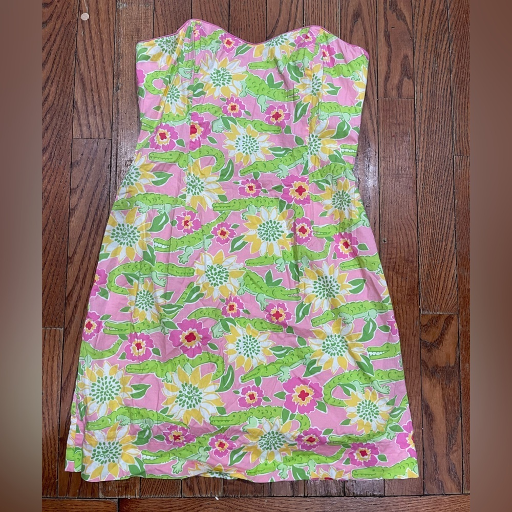 Lilly Pulitzer Pink and Green Floral Fabric - Picture 4 of 15